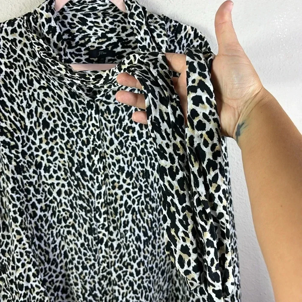J. Crew 100% Silk Leopard Print Silk Button Down Shirt Tie Front Blouse size 2X